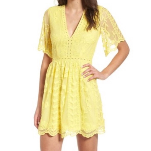 SOCIALITE // NORDSTROM Yellow Lace Dress S - Picture 6 of 6